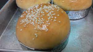 Pada kesempatan ini kami hadirkan resep burger yang sangat sederhana dan praktis. Resepi Roti Burger Mini