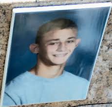 Joshua DeWayne Gainey (1992-2008): homenaje de Find a Grave