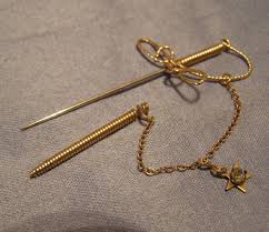 Pin Gold Wire Wrap Sword Antique Cravat Jabot Hat Scarf Pin Etsy Joias