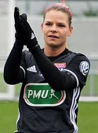 Cet article traite de l'année 2018 de l'équipe de france de football. Eugenie Le Sommer Wikipedia
