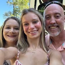 Don't fall for that waste management job as it's a phishing post!