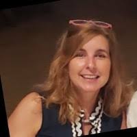 50+ perfiles de «Luci»