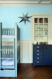 Bleu, rouge, brun, vert, jaune, rose, violet, grise… il y en a pour toutes les envies. Bleu Polaire Disponible Chez Castorama Dans La Gamme Tollens Prestige Couleurs D Hiver Couleur Nid D Amour