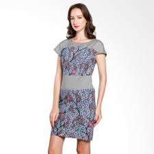 55+ model kebaya resmi untuk pelantikan modern terbaru 2021, elegan. Tips Dan 10 Rekomendasi Pakaian Ke Gereja Untuk Wanita