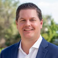 We have the watch 🇺🇸🌊 A Sailor stands watch