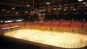 Conn smythe, after being paid $10,000 for rebuilding the new york rangers hockey team and then fired, went on to buy the toronto st. Nov 12 Maple Leaf Gardens Hosts First Nhl Game