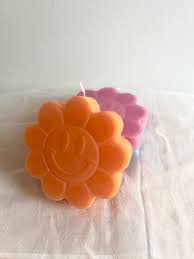 Smiley Flower Decorative Candle