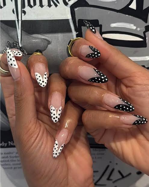 Polka Dot Nails Are the Vintage Manicure Trend Taking Over This Summer |  Allure