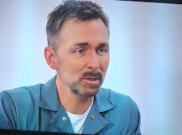 SeE hOw EaSy ThAt Is??? Then she proceeds to call Rocco Ben. Man shut UP  Britch