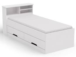 Letto singolo moderno almir, un modello tra i più funzionali della categoria, dal momento che presenta un letto estraibile nascosto nel cassetto sottostante e 3 cassetti, utili per tenere in ordine la biancheria. Letto Singolo Con Cassetti E Scomparti Bianco 90 X 190 Cm Boris Moderno Letti Singoli Homelook