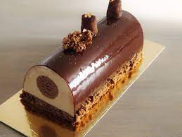 We've got an easy recipe for this french christmas dessert that never fails to inspire joy during the holidays. Buche De Noel Speculoos Et Nutella Par Passion Patisserie Nutella Recette Buche De Noel Speculoos Recette Buche De Noel