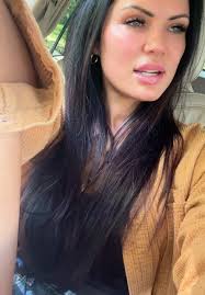 Crystalmerrelofficial