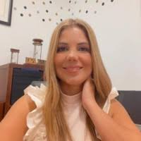 70+ "Dra. Edith" profiles