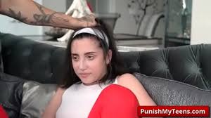 Submissive Porn - Hammered And Nailed with Becky Sins porn clip-02 -  XNXX.COM