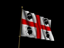 Die flagge von sardinien zeigt von alters her ein rotes kreuz auf weißem grund, und in den vier weißen flächen je einen mohrenkopf. Sardinien Flagge Bienenfisch Design
