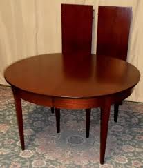 Mahogany Dining Table Round To Oval With 2 Leaves 6 Legs Vintage 1784905361 Mahogany Dining Table Table Round Dining Table