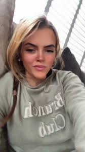 Daisy Wallis (@user20503571275145)’s videos with sonido original