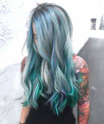 Metallic Blue Teal And Purple Lavender Lilac Ombre For Wavy Long Hair Gorgeous Teal Hair Hair Inspiration Color Blue Hair