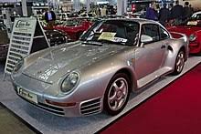 The twin turbo motor engine, with all wheel drive, could go from zero to sixty in four seconds. Porsche 959 Wikipedia