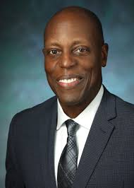 Frederick Owusu's Instagram, Twitter & Facebook