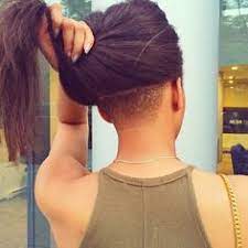 All models were 18 years of age or older at the time of depiction. Cheveux Long Rase Nuque Lannaginasisi Web