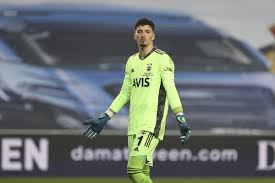 Altay bayındır , 14 nisan 1998 tarihinde bursa 'nın osmangazi ilçesinde doğmuştur. Hollanda Devi Ajax Altay Bayindir I Transfer Etmek Icin Yakindan Izliyor Haberler Spor