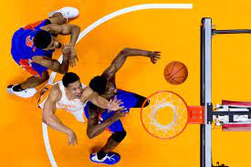 Dennis rodman knows a thing or two about. Shooting Overhead Action Photos Of Tennessee Basketball Petapixel