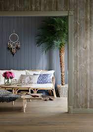 Det er stadig like aktuelt i det skandinaviske trendbildet. 6 Satt Att Fornya Med Tra Hemma Hos Moelven