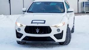 The levante trofeo is equipped with one of the most powerful engines ever fitted in a maserati. Neue Maserati Levante Trofeo 2021 Preis Datenblatt Technische Daten
