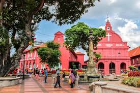 The place desires to share the way of life and history of baba nyonya and you can take advantage of a guided tour which is included in the package. One Day In Melaka Trip Visiting The Quaint Malaysian City