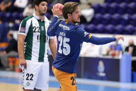 Resultados andebol 1 2020/2021 em flashscore.pt oferece livescore, informações, classificações results. Andebol Fc Porto Vence Vitoria Fc E Mantem A Lideranca Isolada Jornal Universitario Do Porto