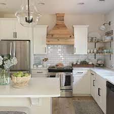 We have all the kitchen planning inspiration you need for the planning and decorating your kitchen. Modern Farmhouse Apartment Decorating Ideas Home Decor Kitchen Kitchen Decor Kitchen Island Design