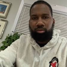 Andre Murphy's Instagram, Twitter & Facebook