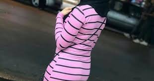 Straw & hide beds are used by right clicking on them at night or during a thunderstorm. Sudanese Beautiful Pic Like Pic And Get Your Shout Out Sudanese Pic Only Muslim Women Fashion Arab Girls Hijab Modern Hijab Fashion