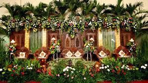 Model background yang saat ini terbilang paling disukai misalnya tentang background undangan pernikahan islami, background undangan png, background undangan pernikahan format corel draw. 7 Jenis Ornamen Pelaminan Adat Jawa Beserta Makna Terpuji Di Baliknya Temanten Bertaburan Doa Doa