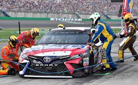 Thanks for joining our community. Martin Truex Jr Makes It Look Easy In Dominant Nascar Win The Salt Lake Tribune