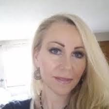 Glenda Pruett's Instagram, Twitter & Facebook