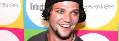 Bam margera is the sad tale of a kid who dreamed of being a rock star and learning that money and fame does not in itself bring happiness. Viva La Bam Bam Margera S Road To Recovery Tree House Recovery Pdx