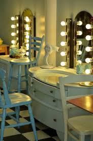 pin de celestina may en the powder room by celestina salones antiguos diseno de interiores de salon decoracion de unas