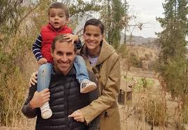En una conversación exclusiva con el buenos días a todos, cristián arriagada, esposo de javiera suárez, dedicó unos momentos para recordarla y conmemorarla a dos años de su partida. Cristian Arriagada Esposo De Javiera Suarez Nos Deja Un Vacio Enorme La Tercera