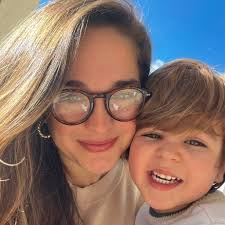 Lawanda Pendleton's Instagram, Twitter & Facebook