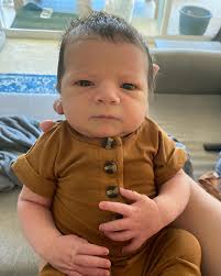 Kelly Nicole (@its_k_fred) • Instagram photos and videos