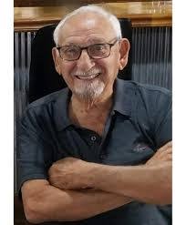 Mike Poff's Instagram, Twitter & Facebook