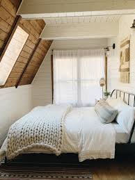 How To Decorate Home To Feel Like A Cozy Cabin Cozy Cabin Bedrooms Home Decor Bedroom Bedroom Design