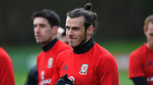 We must 'hit' world-class Bale, says Keane