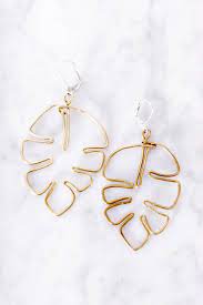 Diy Earrings 101 Diy Earring Ideas To Try Your Hands At Diy Crafts Diy Earrings Easy Leaf Earrings Diy Easy Diy Jewelry