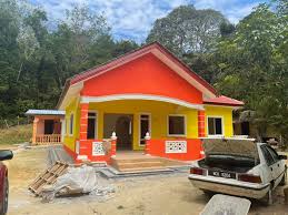 Walau apa pun, ini adalah rumah taman anda dan pandangan anda terhadap reka bentuk dalaman akan menjadi yang paling tepat. Ubah Suai Rumah Mesra Rakyat Rumah Central