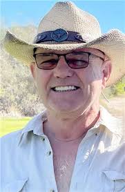 Everett Haney's Instagram, Twitter & Facebook