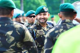 Jmf, malezya'nın halen faaliyette olan en eski aktif askeri birimidir ve federasyonda. Hrh Crown Prince Of Johor No Twitter Dyam Mejar Jeneral Tunku Ismail Ibni Sultan Ibrahim Selaku Pegawai Memerintah Askar Timbalan Setia Negeri Johor Jmf Yam Tunku Abdul Rahman Al Haj Berangkat Hadir
