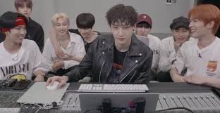 Stray Kids Go Live With Special Celebrity Guests Who Sample Their God S Menu